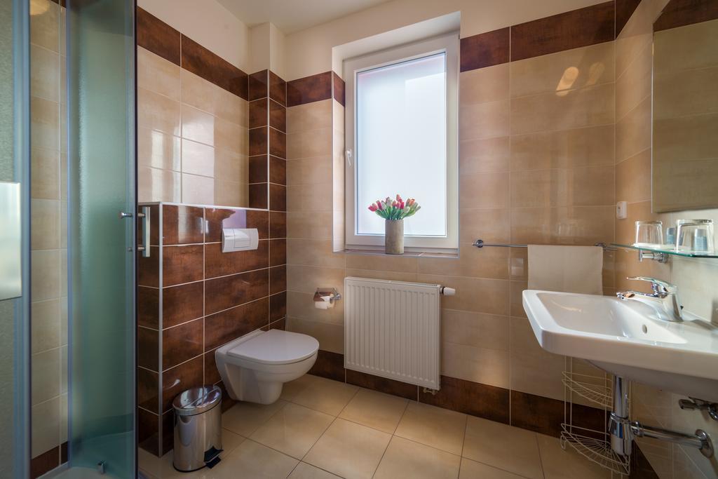 Garni Hotel Třeboň Oda fotoğraf