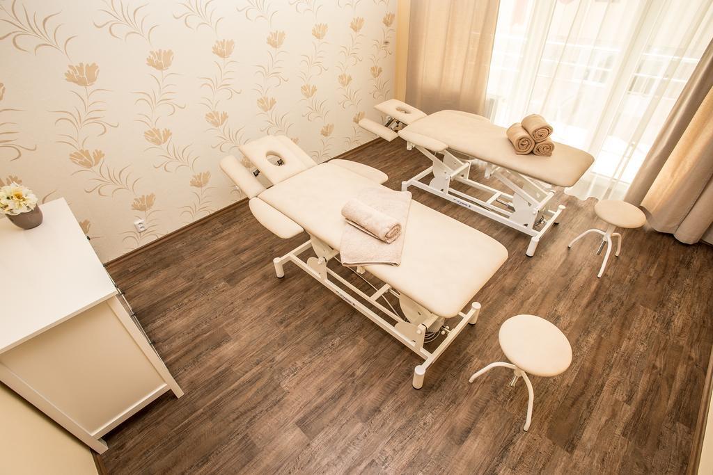 Garni Hotel Třeboň Dış mekan fotoğraf